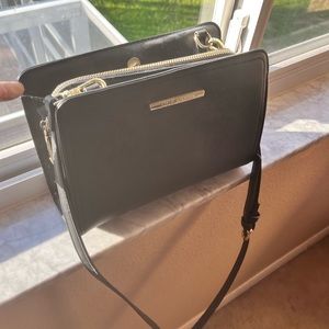 Black Steve Madden Purse
